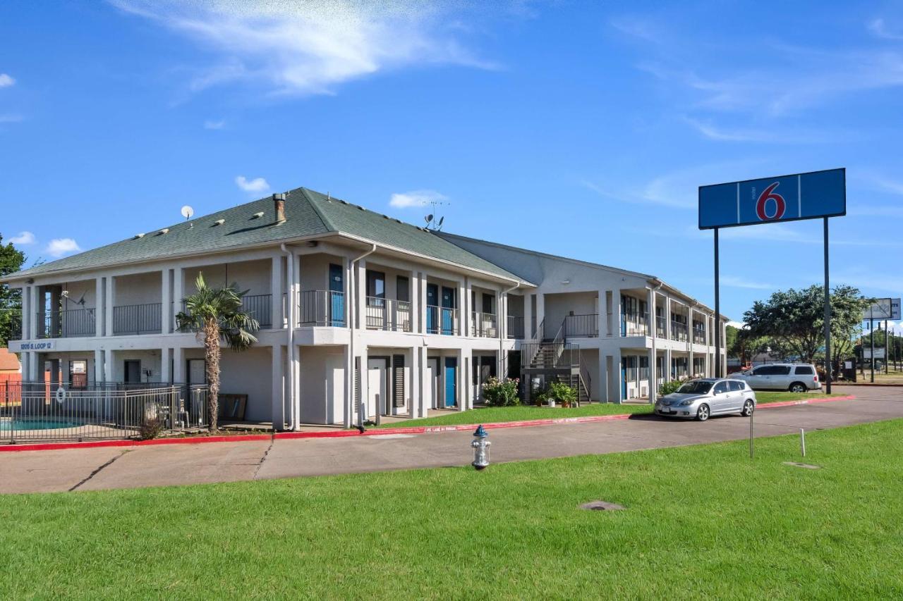 Motel 6 Irving - Loop 12 المظهر الخارجي الصورة