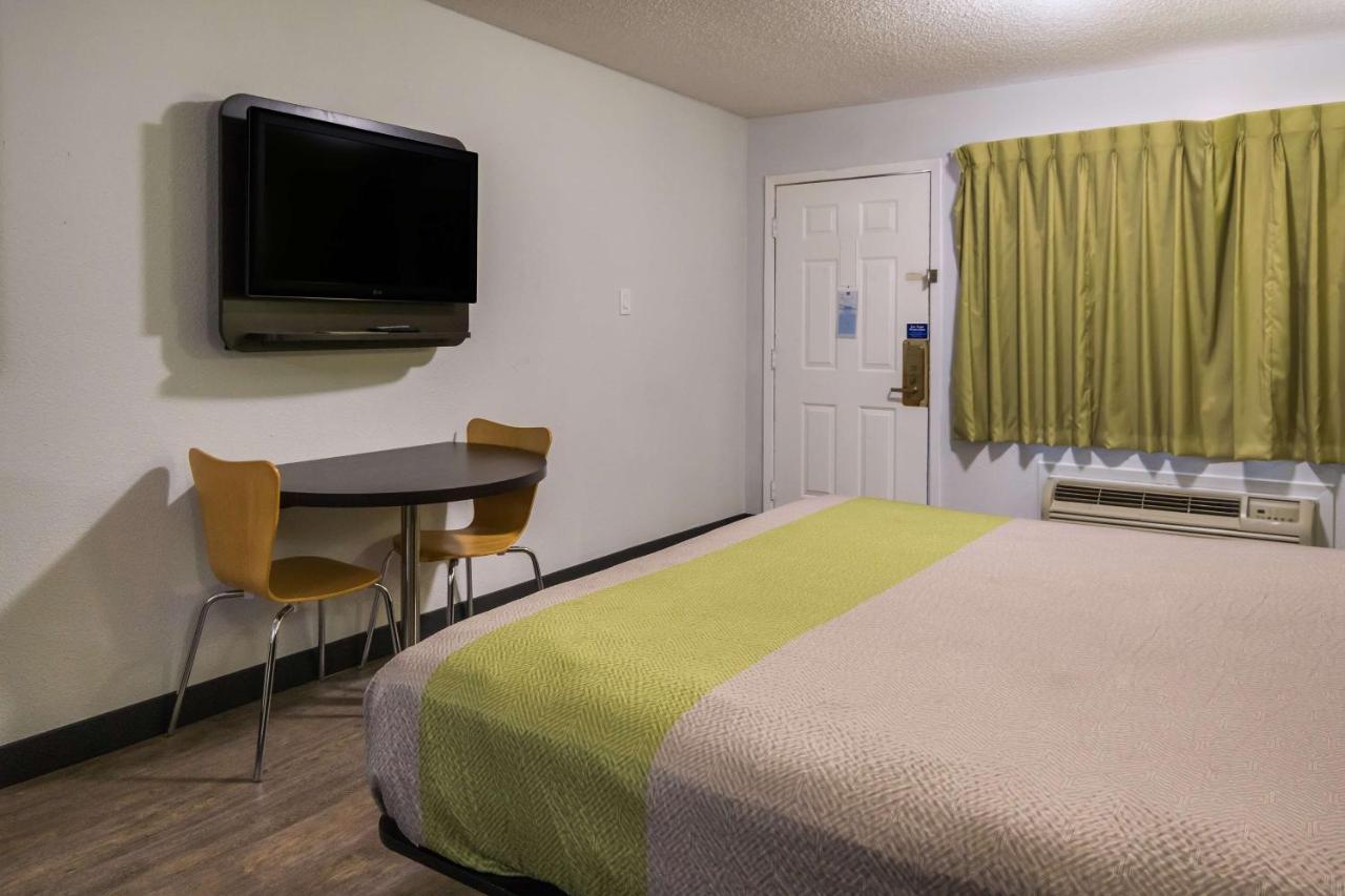 Motel 6 Irving - Loop 12 المظهر الخارجي الصورة